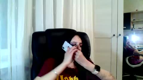 Snapshot of blacky_berry chatting on January 2025 06:55:02 PM Ivy online show from January 2025 06:55:02 PM