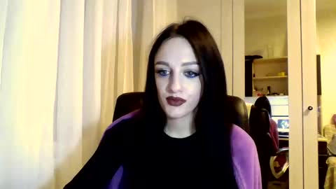 Snapshot of blacky_berry chatting on February 2025 07:25:02 PM Ivy online show from February 2025 07:25:02 PM