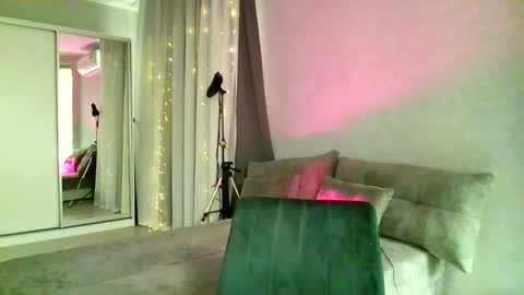 Snapshot of blacky_berry chatting on October 2025 11:39:01 AM Ivy online show from October 2025 11:39:01 AM