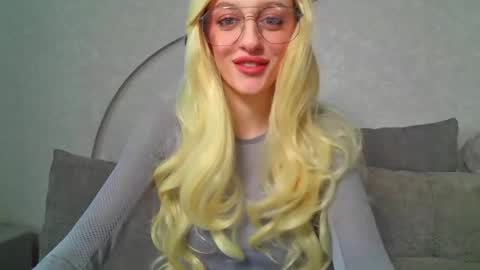 Snapshot of blacky_berry chatting on March 2026 02:10:02 PM Ivy online show from March 2026 02:10:02 PM