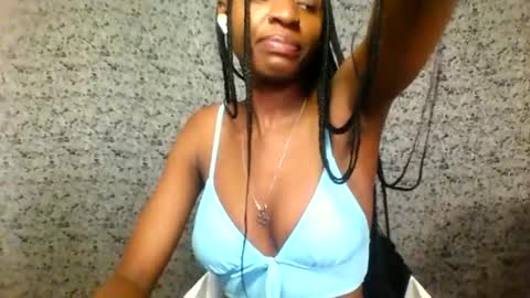 Snapshot of blacky_winndy chatting on September 2025 03:34:02 PM blacky_winndy online show from September 2025 03:34:02 PM