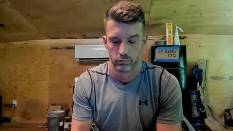 blahblahnoonecares online show from May 2026 10:05:02 PM