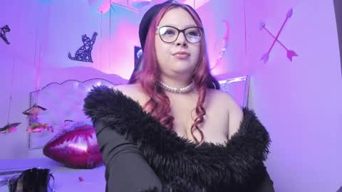 Snapshot of blair_elliis chatting on February 2025 10:17:02 PM Blair online show from February 2025 10:17:02 PM