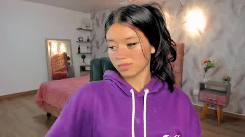 Blair  online show from November 2025 12:31:02 PM