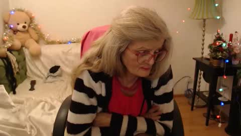 Snapshot of blairfort chatting on December 2024 01:24:02 AM blairfort online show from December 2024 01:24:02 AM