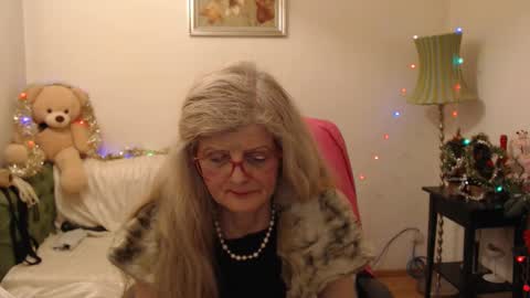 Snapshot of blairfort chatting on December 2024 02:25:02 PM blairfort online show from December 2024 02:25:02 PM