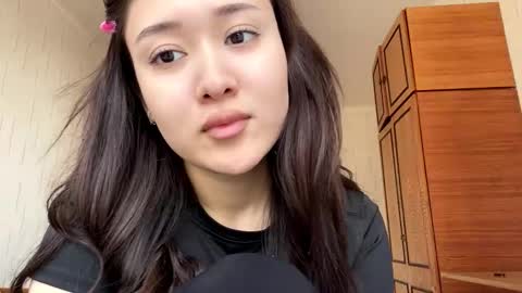 Mila online show from March 2026 07:22:02 AM