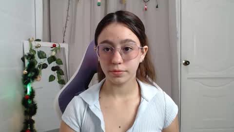   online show from December 2025 03:30:01 PM