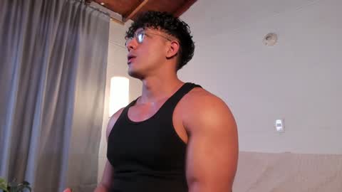 Snapshot of blake_levi chatting on December 2024 08:04:02 PM Blake Levi Independent Model online show from December 2024 08:04:02 PM