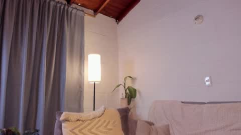 Snapshot of blake_levi chatting on December 2024 02:30:02 AM Blake Levi Independent Model online show from December 2024 02:30:02 AM