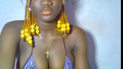 nikky00 online show from February 2026 08:13:01 AM