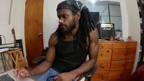 Snapshot of blaqjay chatting on December 2025 02:20:01 AM BlaqJay online show from December 2025 02:20:01 AM