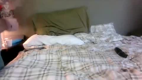 Snapshot of blazeentertainment2025 chatting on November 2025 06:42:02 PM blazeentertainment2025 online show from November 2025 06:42:02 PM