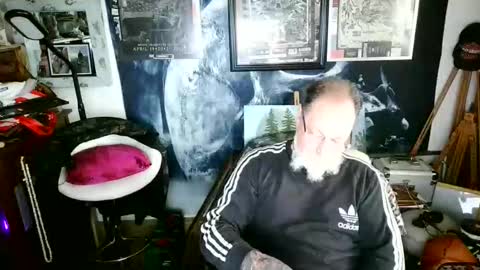 blindsurfer780299 online show from December 2025 12:10:01 PM