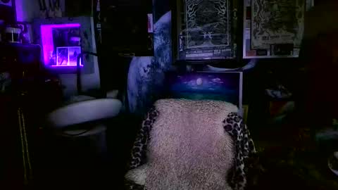 blindsurfer780299 online show from May 2026 05:01:02 AM