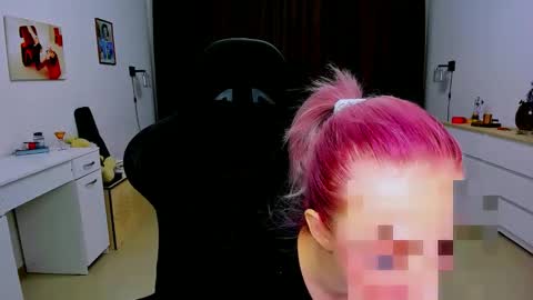 Nicole online show from December 2024 03:37:02 AM