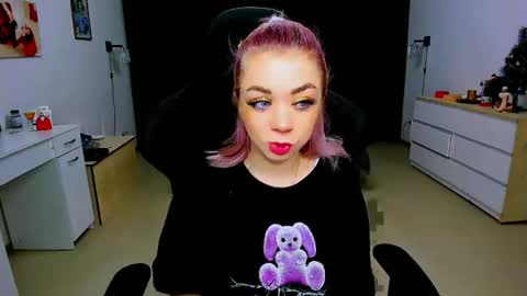 Nicole online show from January 2025 03:34:02 AM