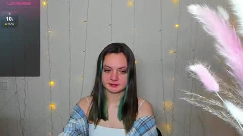 Snapshot of bloemetjes chatting on December 2024 07:40:02 PM bloemetjes online show from December 2024 07:40:02 PM