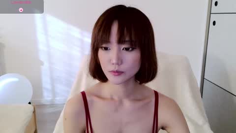 Snapshot of blon_kater chatting on December 2024 05:48:01 AM YoYo online show from December 2024 05:48:01 AM