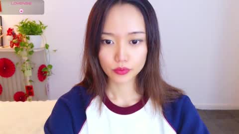 YoYo online show from April 2026 03:22:02 AM