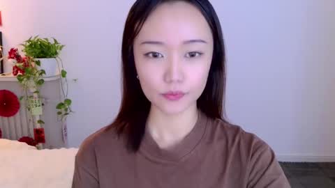 Snapshot of blon_kater chatting on April 2026 03:43:02 AM YoYo online show from April 2026 03:43:02 AM