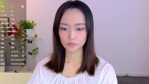 Snapshot of blon_kater chatting on April 2026 05:58:01 AM YoYo online show from April 2026 05:58:01 AM