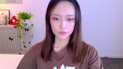 Snapshot of blon_kater chatting on May 2026 08:40:02 AM YoYo online show from May 2026 08:40:02 AM
