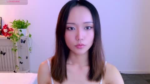 Snapshot of blon_kater chatting on May 2026 07:38:02 AM YoYo online show from May 2026 07:38:02 AM