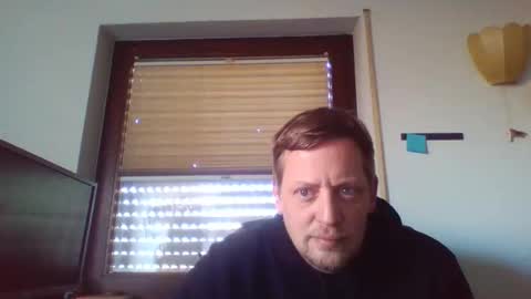 blonde32m online show from January 2025 01:28:01 PM