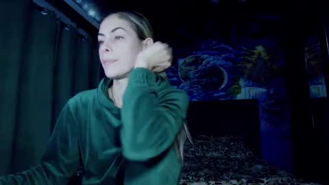 blonde4pasion online show from October 2025 07:02:01 PM