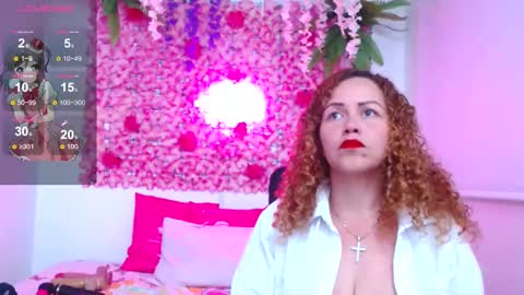 Snapshot of blonde_squirt_ chatting on February 2025 06:35:02 PM blonde_squirt_ online show from February 2025 06:35:02 PM