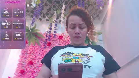 blonde_squirt_ online show from February 2026 12:49:01 PM