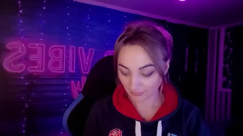 Snapshot of blonde_temptation chatting on October 2025 07:03:02 PM Meryem online show from October 2025 07:03:02 PM