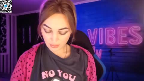 Snapshot of blonde_temptation chatting on October 2025 05:36:02 PM Meryem online show from October 2025 05:36:02 PM