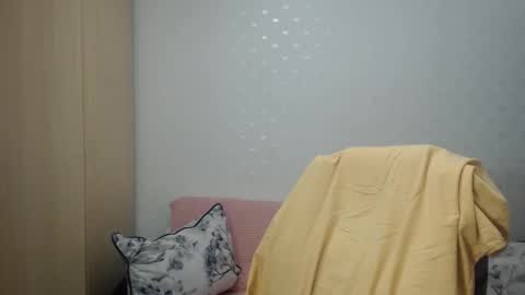 Mr Blond online show from May 2026 07:00:01 PM