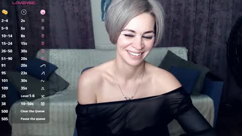Lola online show from December 2024 10:50:01 PM