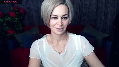 Lola online show from January 2025 10:34:02 PM