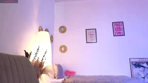 Mommy online show from April 2026 07:00:01 AM