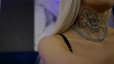 blondie_muller online show from April 2026 08:09:01 PM