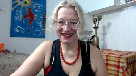 BlondMILfs online show from November 2025 10:24:01 AM