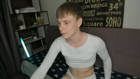 Snapshot of blondvibe chatting on May 2026 09:21:01 PM Alik online show from May 2026 09:21:01 PM