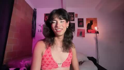 Bella Bloom ts online show from March 2026 03:13:01 AM