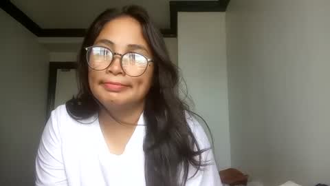 Snapshot of blossy92 chatting on July 2026 12:42:01 AM Blossom online show from July 2026 12:42:01 AM