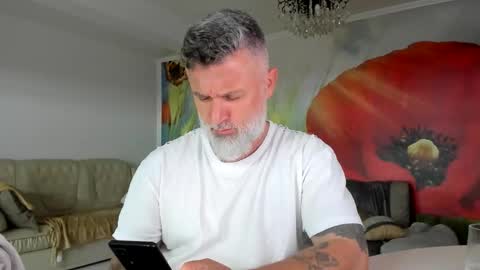 Nico online show from March 2026 07:47:02 PM