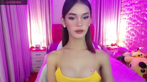 Snapshot of blue_aiveexx chatting on January 2025 05:05:02 AM aivee online show from January 2025 05:05:02 AM