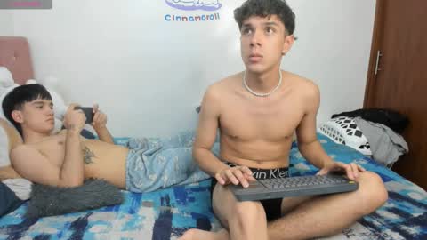 Snapshot of blue_baby20 chatting on September 2025 07:33:02 AM Blue online show from September 2025 07:33:02 AM