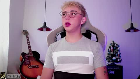 TAY   online show from December 2024 12:59:02 PM