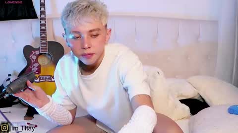 TAY   online show from February 2025 07:54:02 AM