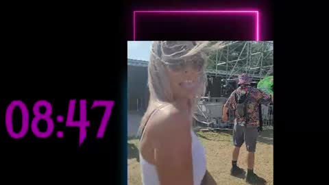blue-eyed-foxxxxy online show from August 2026 03:38:02 AM