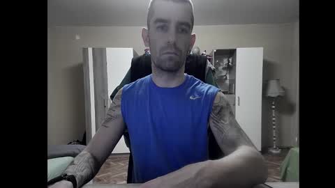 Runaway online show from December 2024 07:45:01 PM